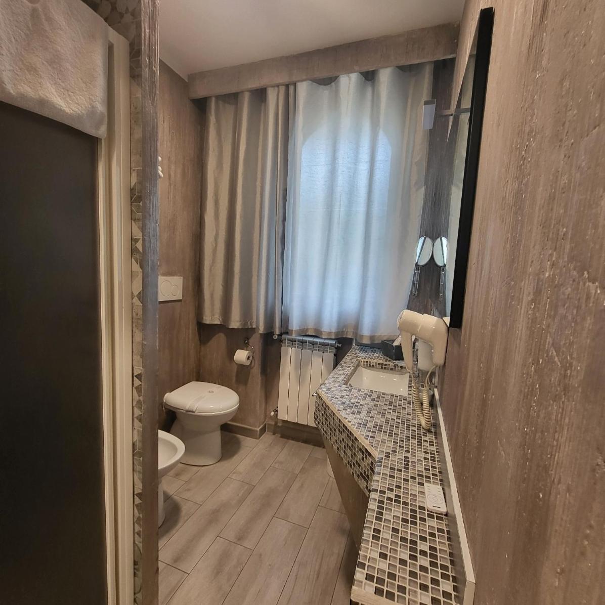 Illuvia 2 Affitta Camere Корнаредо Экстерьер фото
